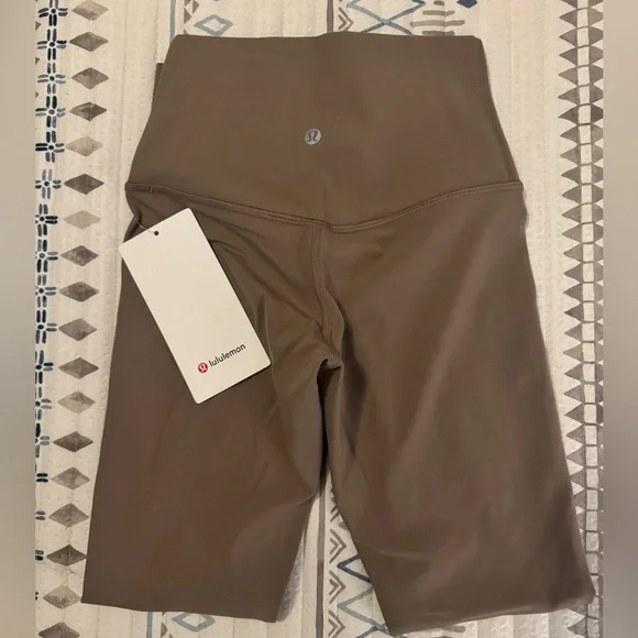 Lululemon Align HR Pant 25" in Taupetastic - Picture 4 of 5